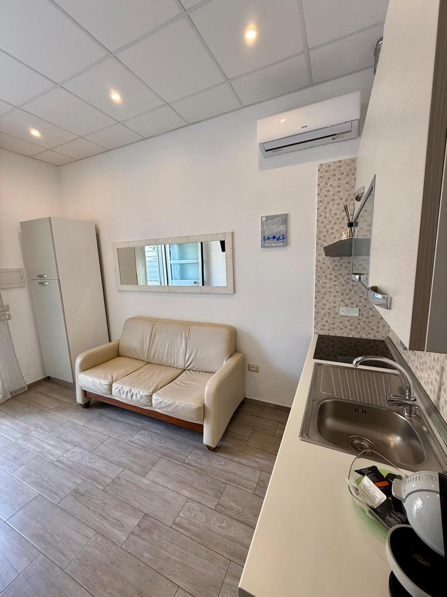 Cielo Stellato Apartments 폴리나노 아마레 외부 사진
